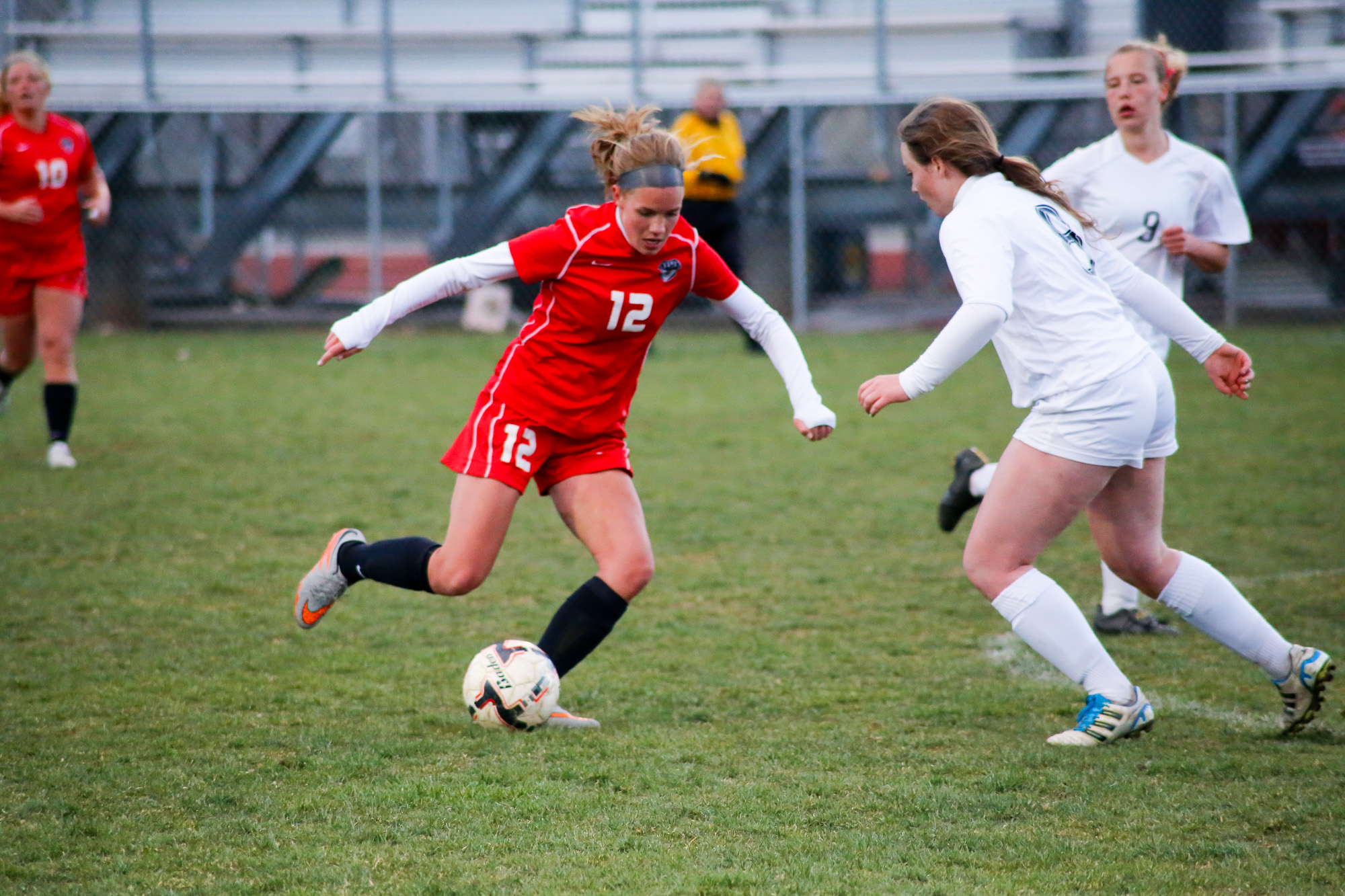 Natalie Bohlmann takes on Glenwood defender